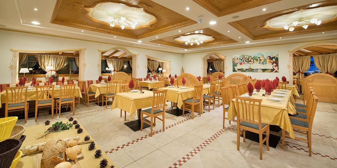 Hotel Cristallo Peio Buitenkant foto